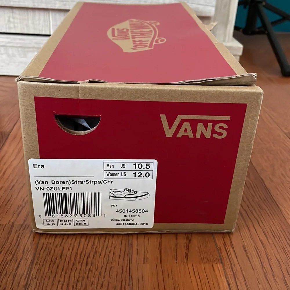 VANS Era (Van Doren) Stars and Stripes/Checkered Men's Shoes - Picture 11 of 16